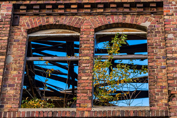 Eine  Ruine mitten in der Stadt