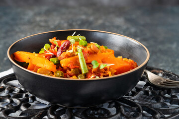 Smoky vegan vegetable jambalaya