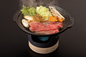 牛すきやき鍋　(一人用)