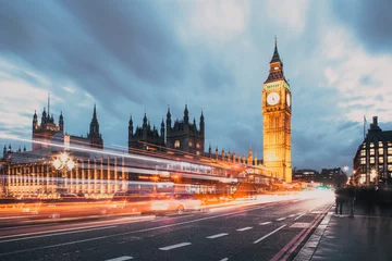Selbstklebende Fototapeten night time in London Big Ben and Westminster palace © Melinda Nagy