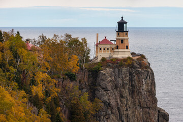 Fototapeta na wymiar USA, Minnesota. View of Split Rock lighthouse on the north shore of Lake Superior.