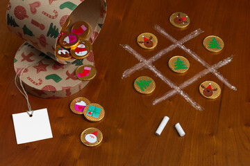 Obraz premium Dulces de navidad con juegos navideños.