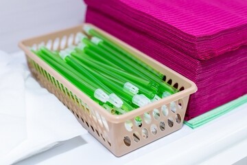 tool dentistry wipes red green tubules