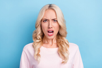 Photo portrait angry woman shouting arguing got bad mood isolated pastel blue color background