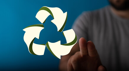 3d rendering of green recycle icon