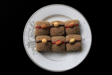 Honey almond dessert (Turkish name: Bal almond)