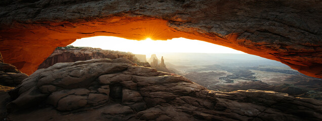 USA, Canyonlands National Park, Mesa Arch at sunrise