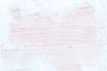 Obraz premium Snow wood. Winter wooden texture background. Christmas board with old rustic wall, white frozen ice. Merry Christmas holiday card pattern.