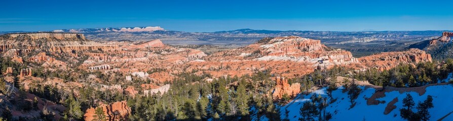 USA, Utah, Iconic Hoodoos in the amphitheater of Bryce Canyon National Park.