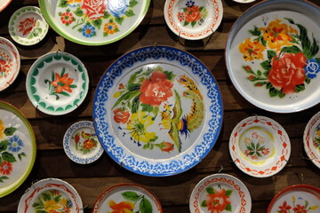 galvanized tray or Thai zinc-coated containers for various food Used to decorate the shop with shapes and colors that look old. beautiful classic