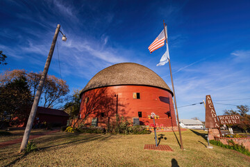 Exterior view of the Arcadia Round Barn