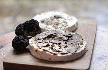 Fromage aux truffes d'automne
