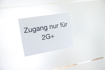 Symbolbild Corona-Virus, Zugang nur mit 2G+
