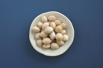 銀杏背景｜ぎんなん｜コピースペース