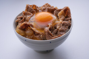 牛丼卵付き