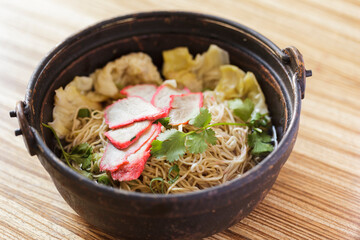 won ton noudle soup lacquered pork