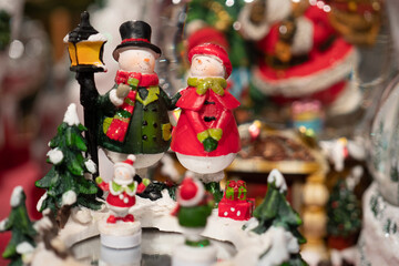 Snowman decoration small figures couple for christmas