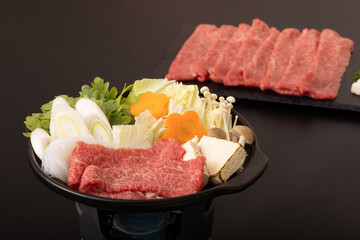 黒毛和牛　牛肩ロースすきやき肉