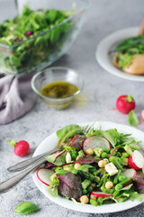 Green salad with asparagus and radish