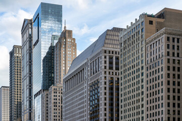 Obraz premium Chicago and the Chicago River