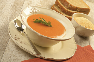 Red lentil soup 