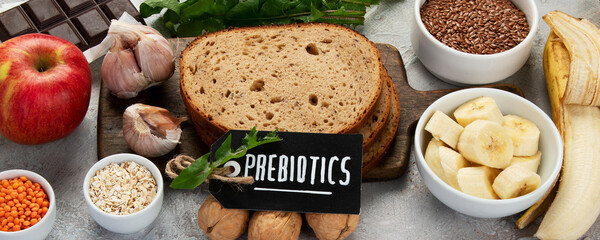 Best sources of prebiotic on light background.
