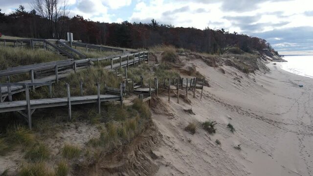 Kruse Park Boardwalk in repair, showing off the broken section near the water.