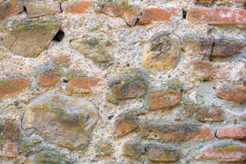the texture of the stone in the wall of the fortress