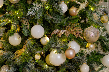Obraz na płótnie Canvas Christmas tree decorations, Xmas background with ornaments, golden Christmas ornaments