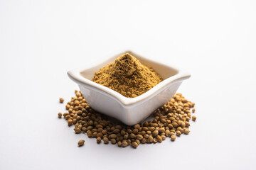 coriander powder or dhaniya powder
