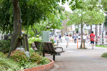 東急目黒線・大岡山駅・東工大蔵前会館前の街並み（東京都目黒区大岡山）