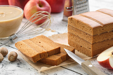 Apple marshmallow. Baked blended apples or applesauce with whipped egg white. Apple cake. Natural organic pastila.