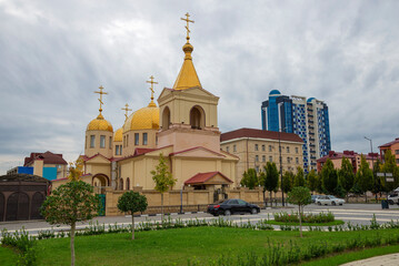 Fototapeta na wymiar Old Church of St. Michael the Archangel in Grozny on a cloudy autumn day. Chechen Republic, Russia
