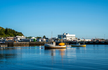 Fototapeta premium View over the harbor of Moskenes, Lofoten islands, Norway 