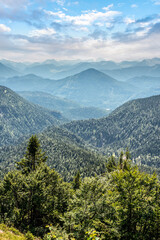 Obraz premium Hiking the Bavarian alps around Lenggries village