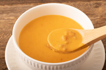 オマール海老のビスクスープ