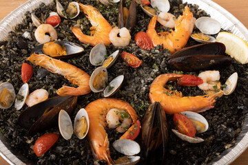 イカ墨パエリア