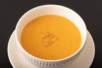 オマール海老のクリームビスクスープ