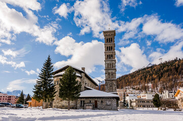 St. Moritz, Kirche, St. Karl Borromäus, Engadin, Oberengadin, St. Moritzersee, Winterwanderung, Winter, Alpen, Graubünden, Schweiz
