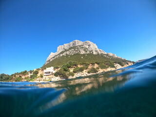 Naklejka premium Ile de tavolara en sardaigne