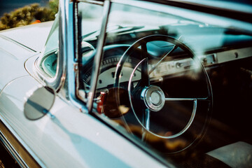 Beautiful vintage Ford details steering wheel