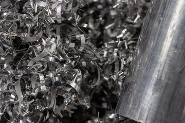 Aluminum rod for miling on metal shavings