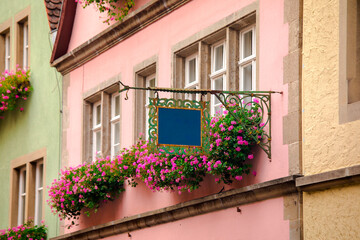 Fototapeta na wymiar Germany, Rothenburg, fairy tale town, home, windowsill