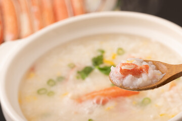 カニ雑炊(ずわい蟹)