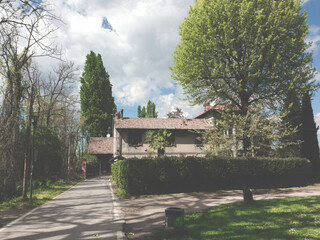 Casa con giardino a Baggio, Milano, 2019.