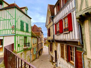 houses in the old town of Auxerre