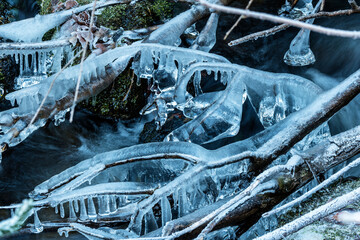 Eis am Bach