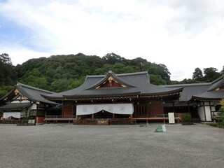 Fototapeta premium 日本最古の神社である奈良県の大神神社