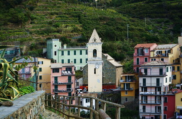 Obraz premium View of the village of Manarola, Cinque Terre, Italy