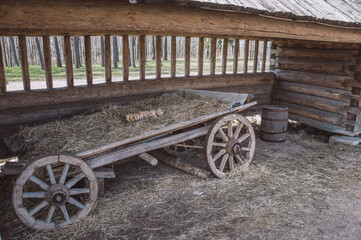 Fototapeta na wymiar Bagels lie on a wooden cart 